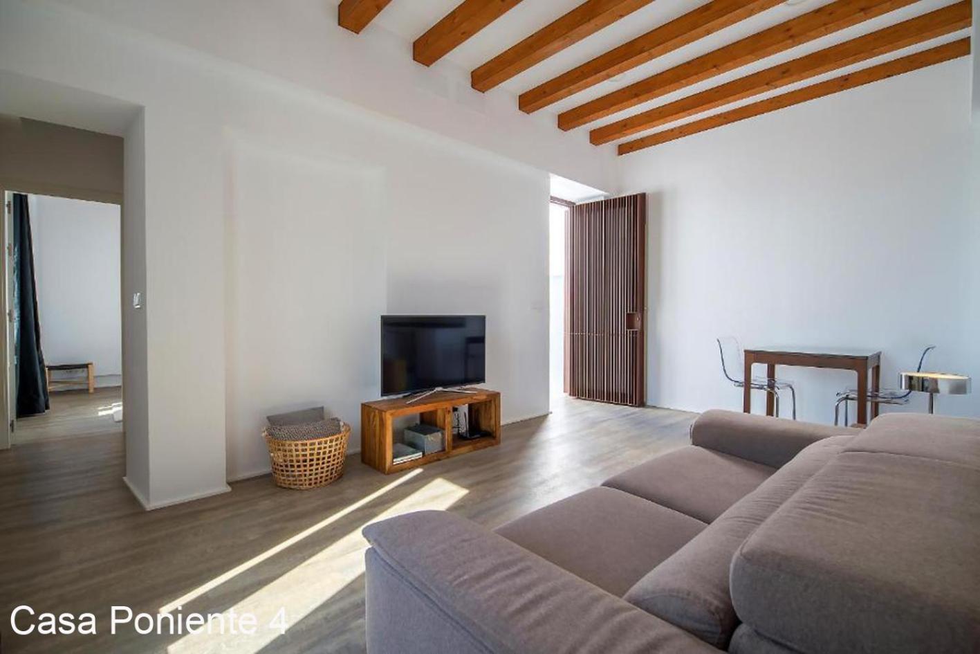 Facinas Houses Luaran gambar
